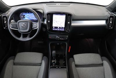 Volvo XC40 B4
