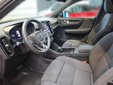 Volvo XC40 Recharge Single Motor Extended Range — photo 8