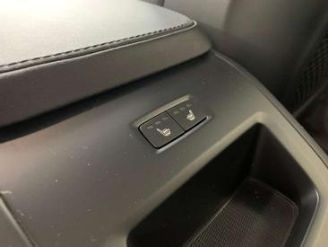 Volvo XC90 B5 D AWD — photo 11