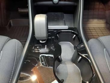 Volvo XC40 Recharge Single Motor Extended Range — photo 15