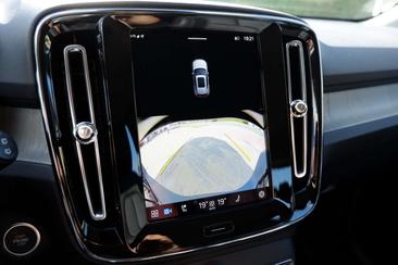 Volvo XC40 2.0 — photo 21