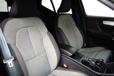 Volvo XC40 T5 Recharge — photo 6