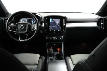 Volvo XC40 T5 Recharge — photo 9