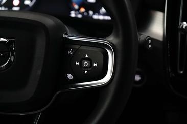 Volvo XC40 T5 Recharge — photo 12