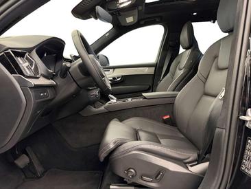 Volvo XC90 T6 Recharge AWD — photo 10