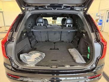 Volvo XC90 T6 Recharge AWD — photo 22