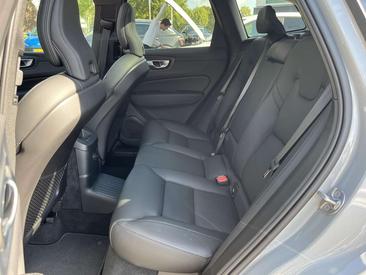 Volvo XC60 T8 Recharge AWD — photo 12