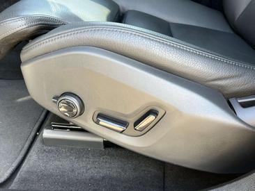 Volvo XC60 T8 Recharge AWD — photo 22