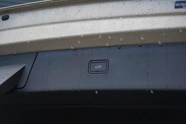 Volvo EX30 — photo 11