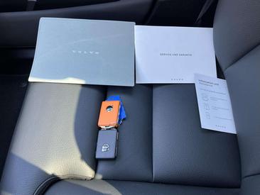 Volvo XC60 T8 Recharge AWD — photo 36