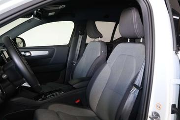 Volvo XC40 T5 Recharge — photo 15
