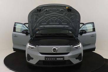 Volvo EX40 Single Motor — photo 20