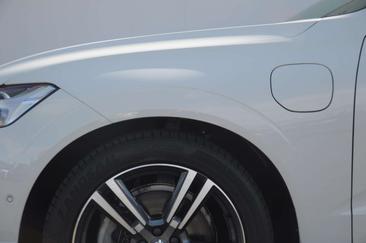Volvo XC60 T8 Recharge AWD — photo 8