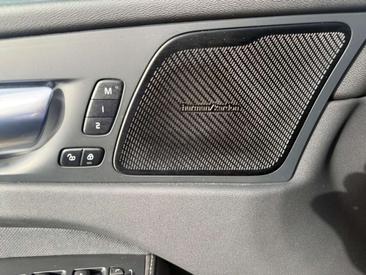 Volvo XC60 B4 D AWD — photo 18