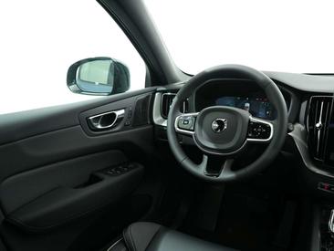 Volvo XC60 T8 Recharge AWD — photo 11