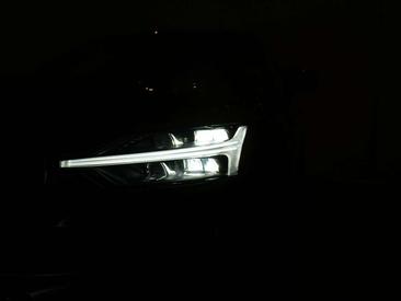 Volvo XC60 T8 Recharge AWD — photo 18