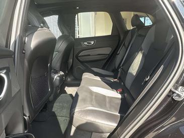 Volvo XC60 B5 AWD — photo 5