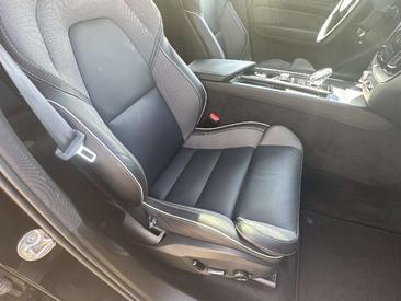 Volvo XC60 B5 AWD — photo 13