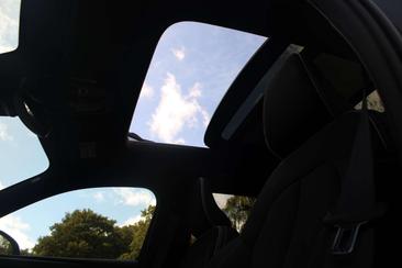 Volvo XC40 B4 — photo 7