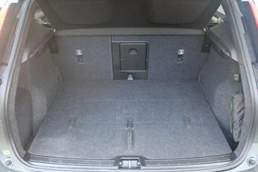 Volvo XC40 B4 — photo 8