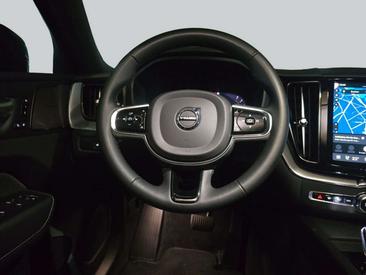 Volvo XC60 B4 D AWD — photo 12