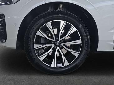 Volvo XC60 B5 — photo 13