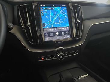 Volvo XC60 B5 — photo 15