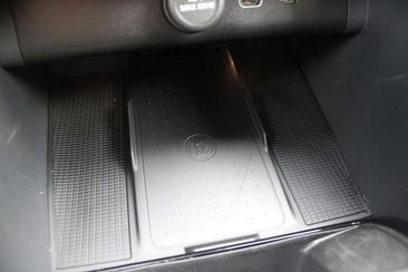 Volvo XC40 B4 — photo 26