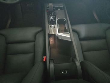 Volvo XC60 B5 — photo 21