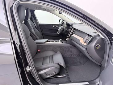 Volvo XC60 T8 Recharge AWD — photo 19