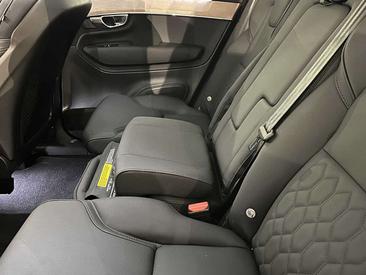Volvo XC90 B5 AWD — photo 6
