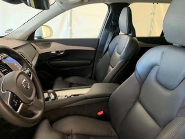 Volvo XC90 B5 D AWD — photo 13
