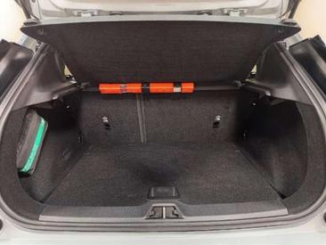 Volvo EX30 — photo 7
