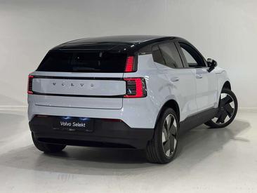 Volvo EX30 — photo 2