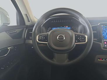 Volvo XC90 B5 D AWD — photo 12