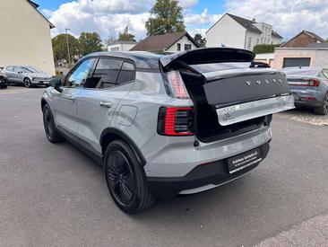 Volvo EX30 AWD — photo 11