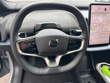 Volvo EX30 AWD — photo 20