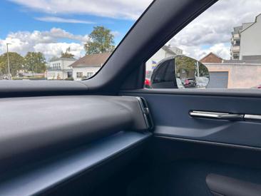 Volvo EX30 AWD — photo 23