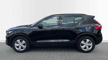 Volvo XC40 B3 — photo 3
