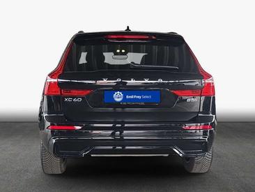 Volvo XC60 B5 — photo 7