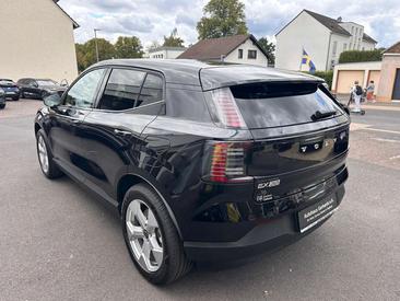Volvo EX30 — photo 9