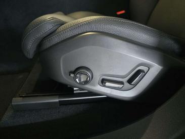 Volvo XC60 B5 — photo 19