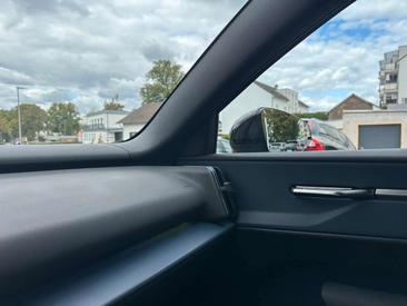 Volvo EX30 — photo 21