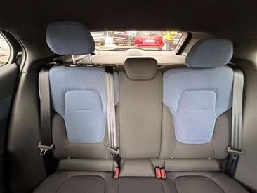 Volvo EX30 — photo 23