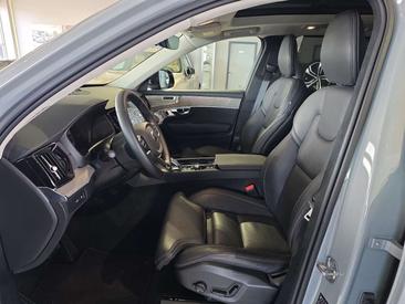 Volvo XC90 T8 Recharge AWD — photo 24