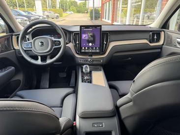 Volvo XC60 T6 Recharge AWD — photo 4