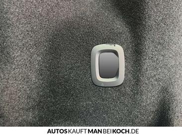 Volvo XC60 B4 D AWD — photo 18