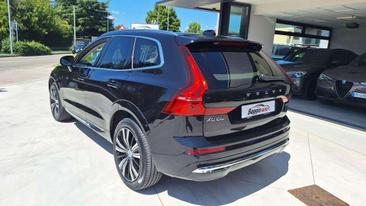 Volvo XC60 B4 — photo 7