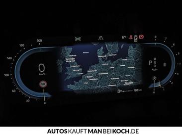 Volvo XC60 B4 — photo 11