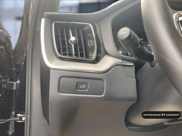 Volvo XC60 B5 — photo 16